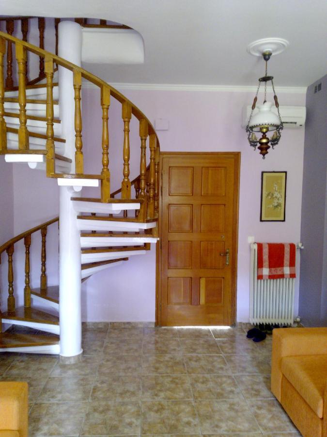 Pool Villa Grigoris Aspiotades Exterior foto