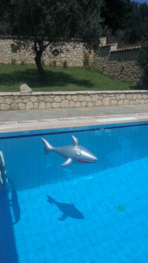 Pool Villa Grigoris Aspiotades Exterior foto